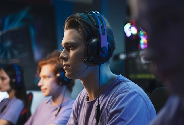 The Rise of Mobile eSports: Accessibility and Its Impact on the Gaming Industry
